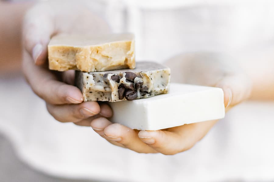 Read more about the article Tips for do it yourself soap making